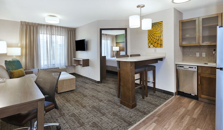 Upscale Stylish Accommodations In Columbia Staybridge Suites
